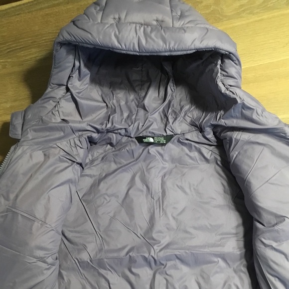 ❌❌SOLD❌❌New w/tags North Face jacket girls size Large - Picture 4 of 5